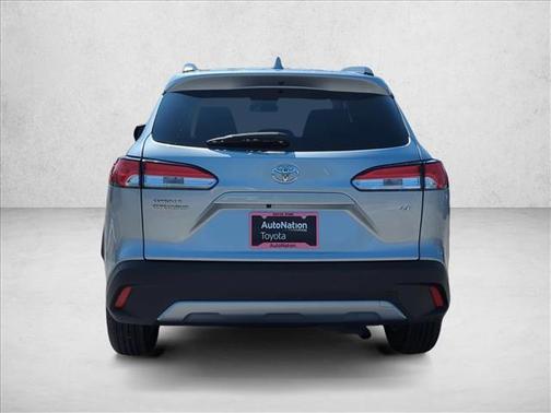 Sonic Silver 2024 Toyota Corolla Cross LE