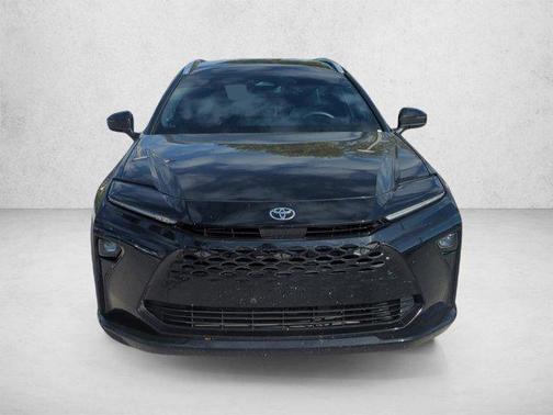 Black 2025 Toyota Crown Signia Limited
