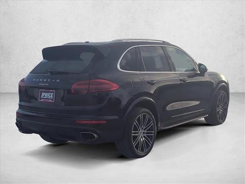 2016 Porsche Cayenne Cayenne