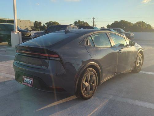 2024 Toyota Prius LE