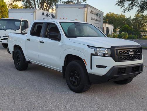 2022 Nissan Frontier S