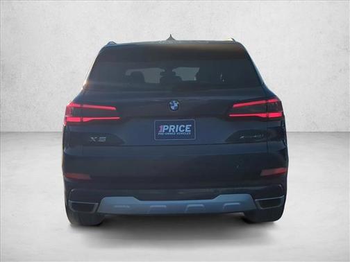 Arctic Grey Metallic 2022 BMW X5 xDrive40i