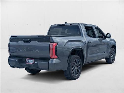 2024 Toyota Tundra Hybrid Platinum