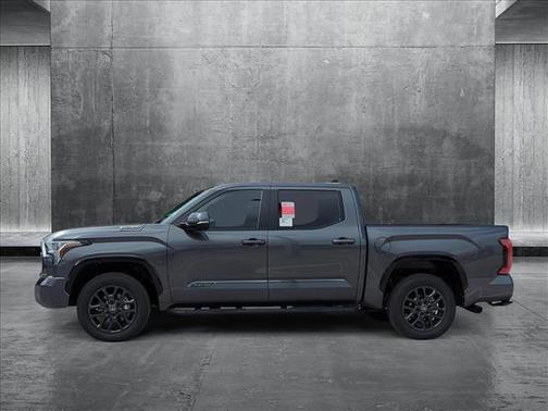 2025 Toyota Tundra Hybrid Platinum