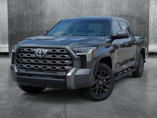 2025 Toyota Tundra Hybrid Platinum
