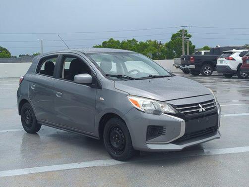 2021 Mitsubishi Mirage ES
