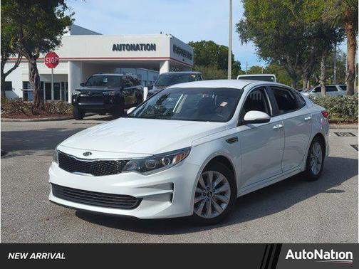 2018 Kia Optima LX