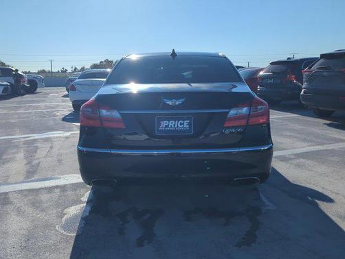 Caspian Black 2014 Hyundai Genesis 3.8