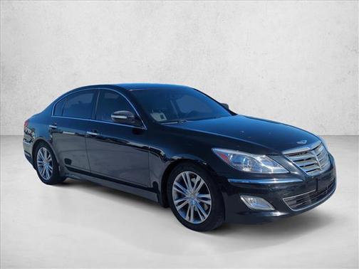Caspian Black 2014 Hyundai Genesis 3.8
