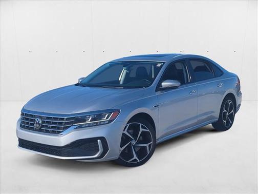 2020 Volkswagen Passat 2.0T R-Line