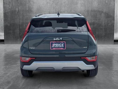 2023 Kia Niro EX