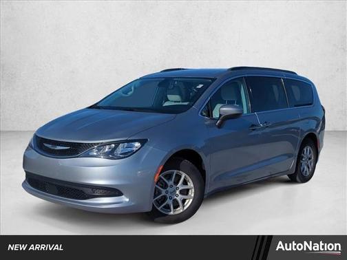 2021 Chrysler Voyager LXI
