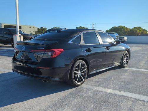 2022 Honda Civic Touring