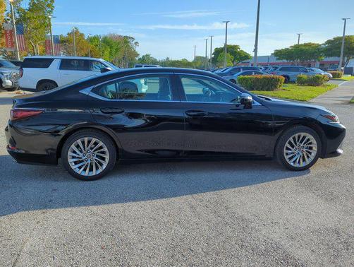 Obsidian 2019 Lexus ES 350 Luxury