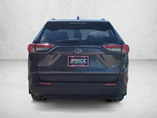 Magnetic Gray Metallic 2025 Toyota RAV4 XLE