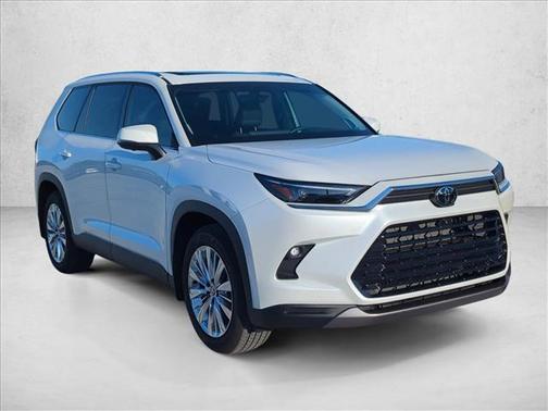 Wind Chill Pearl 2026 Toyota Grand Highlander Platinum