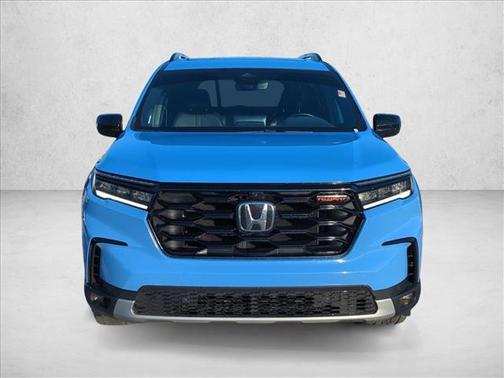 Diffused Sky Pearl 2024 Honda Pilot TrailSport