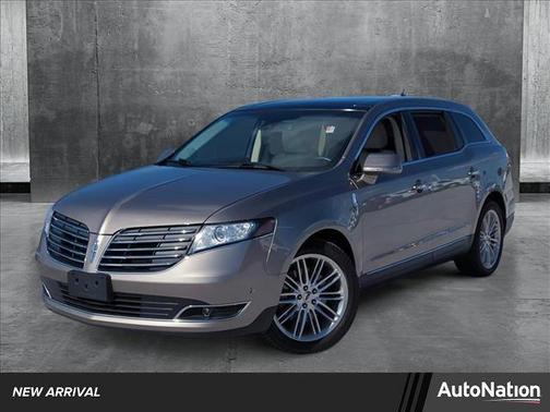 2019 Lincoln MKT Reserve