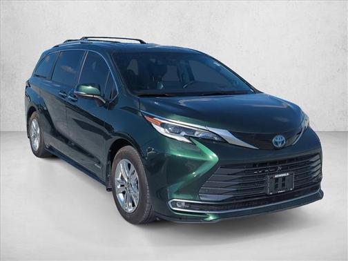 2021 Toyota Sienna Platinum