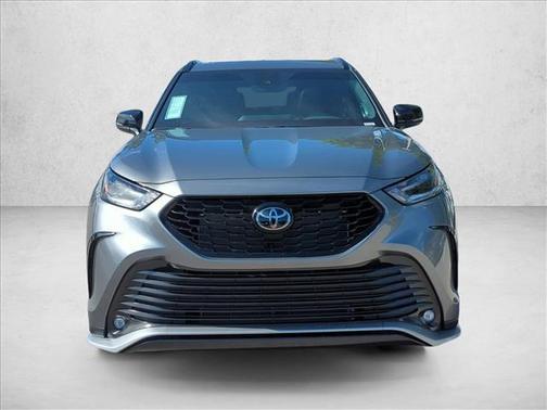 2026 Toyota Highlander XSE