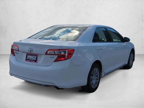 2014 Toyota Camry LE