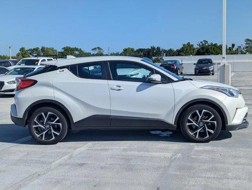2019 Toyota C-HR XLE