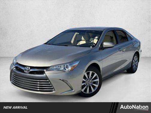 2016 Toyota Camry XLE