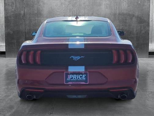 2021 Ford Mustang EcoBoost