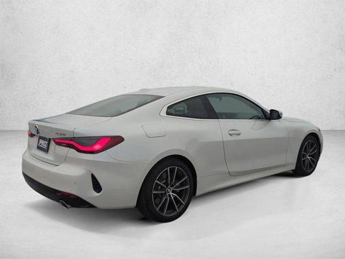 Mineral White Metallic 2024 BMW 430 i