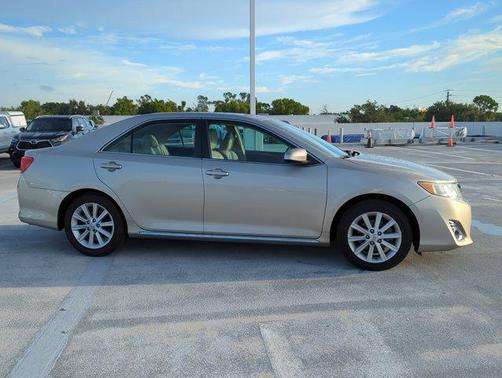 2013 Toyota Camry XLE