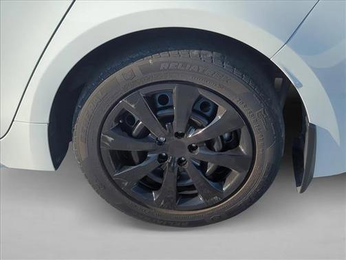 Ice Cap 2025 Toyota Corolla LE