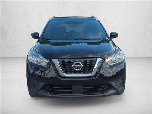 Super Black 2020 Nissan Kicks SV