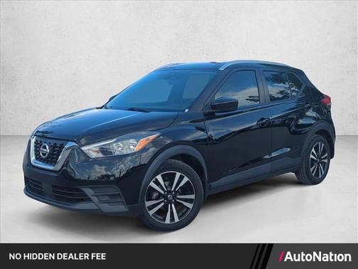 Super Black 2020 Nissan Kicks SV