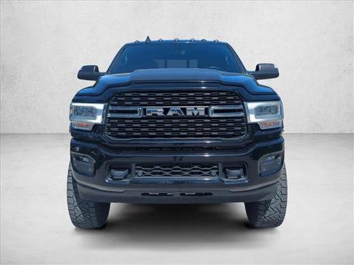 Diamond Black Crystal Pearlcoat 2022 RAM 2500 Big Horn Crew Cab 4x4 6'4' Box