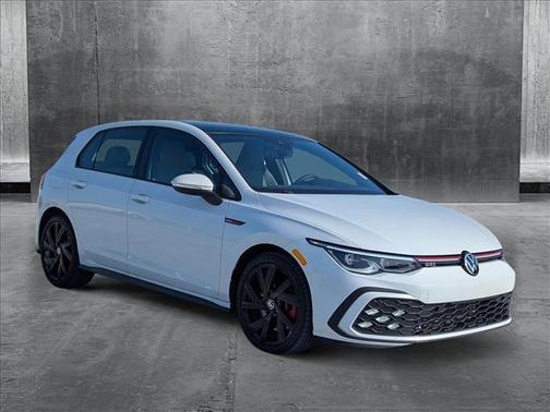 2022 Volkswagen Golf GTI 2.0T SE DSG