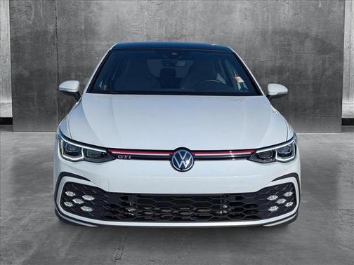 2022 Volkswagen Golf GTI 2.0T SE DSG