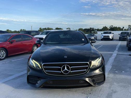 2018 Mercedes-Benz E-Class E 300