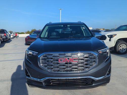 Graphite Gray Metallic 2019 GMC Terrain Denali