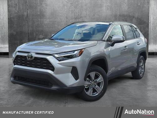 2024 Toyota RAV4 XLE