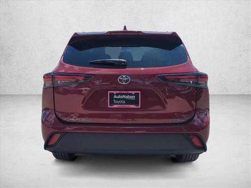 Ruby Flare Pearl 2026 Toyota Highlander XLE