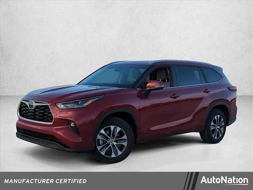 2023 Toyota Highlander Hybrid XLE