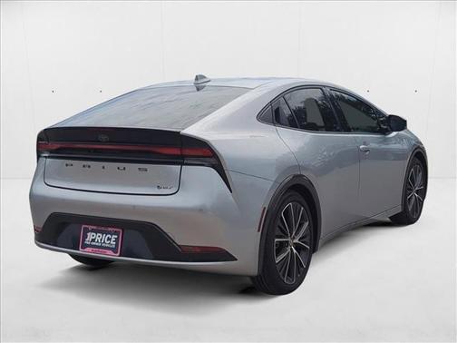 2025 Toyota Prius XLE