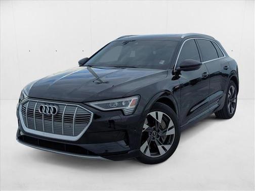 2023 Audi e-tron Premium Plus quattro