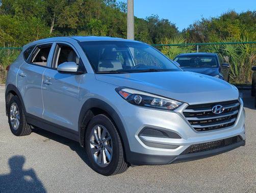 2018 Hyundai TUCSON SE