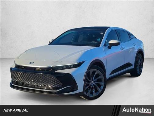 2024 Toyota Crown Limited