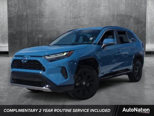 2022 Toyota RAV4 Hybrid SE