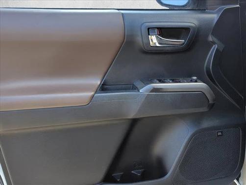 2017 Toyota Tacoma Limited