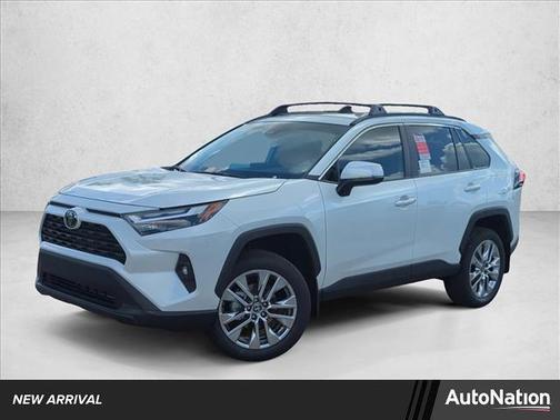 2025 Toyota RAV4 XLE Premium