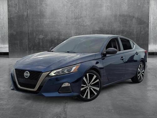 2021 Nissan Altima SR FWD