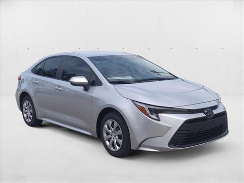2025 Toyota Corolla Hybrid LE